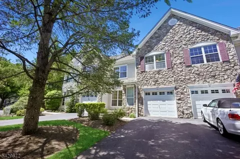 72 Dorchester Dr, Basking Ridge, NJ 07920 photo 2