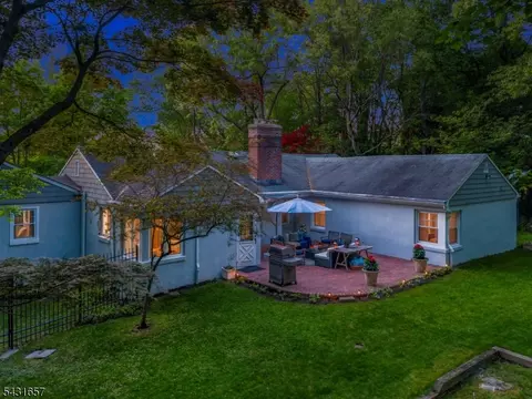 659 Fairmount Ave, Chatham Twp, NJ 07928