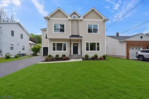 1586 Front St, Scotch Plains, NJ 07076