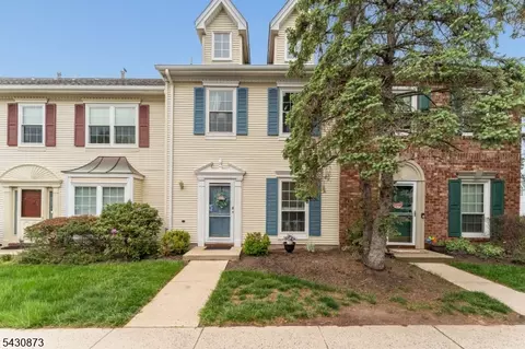3005 Pinhorn Dr, Bridgewater, NJ 08807