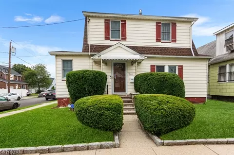 1648 Dill Ave, Linden, NJ 07036