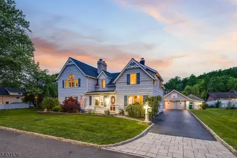 2065 Prospect Ave, Scotch Plains, NJ 07076