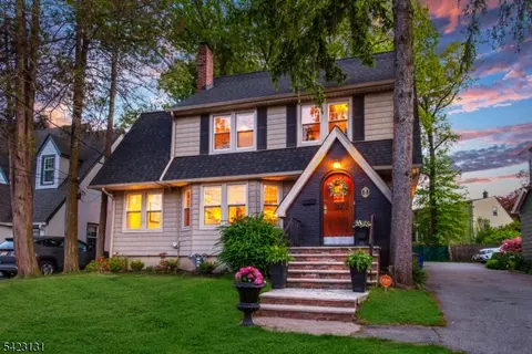 10 Benvenue Ave, West Orange, NJ 07052