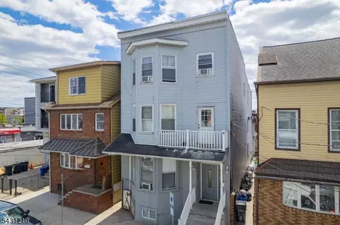 80 Elm St, Newark, NJ 07105