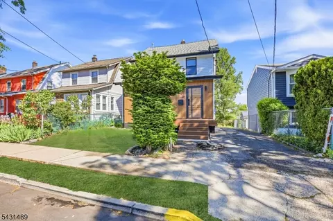 Exterior - 1439 Compton Ter, Hillside, NJ 07205 photo 3 of 4
