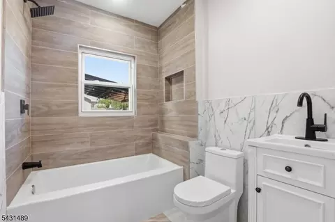 Bath - 1439 Compton Ter, Hillside, NJ 07205 photo 1 of 6