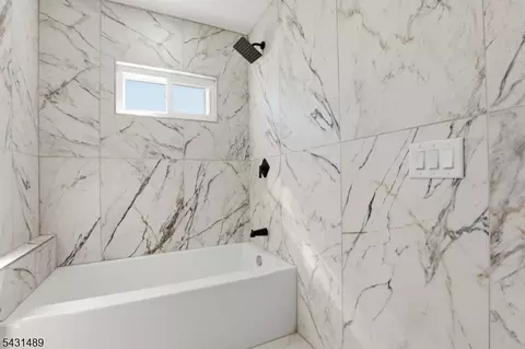 Bath - 1439 Compton Ter, Hillside, NJ 07205 photo 5 of 6
