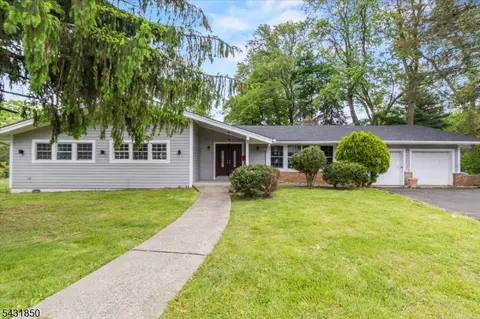 496 Seven Oaks Ct, City Of Orange, NJ 07050