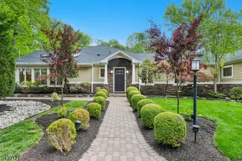 1450 Cushing Rd, Scotch Plains, NJ 07076