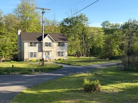 105 Russling Rd # A, Hackettstown, NJ 07840