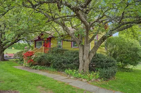 121 Franklin Rd, Denville, NJ 07834