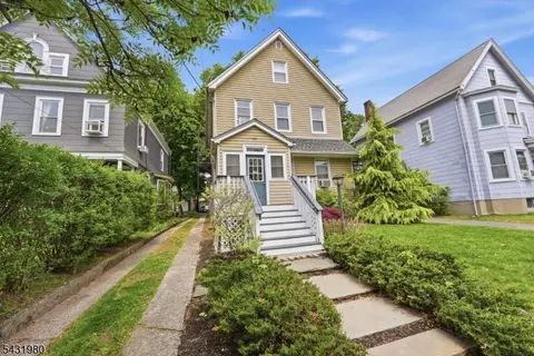 160 Ashland Ave, Bloomfield, NJ 07003