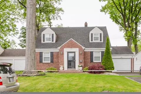 382 Martin Rd, Union, NJ 07083