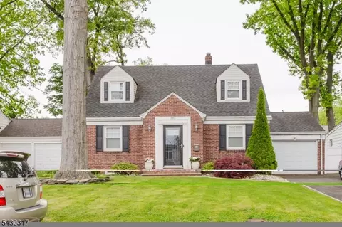 382 Martin Rd, Union, NJ 07083