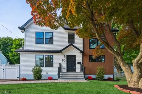 10 Rose St, Edison, NJ 08817