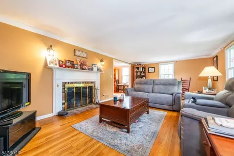 10 Cedar Wax Wing Rd, Hackettstown, NJ 07840 photo 5