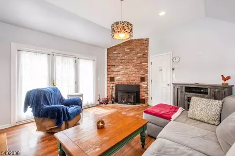 10 Cedar Wax Wing Rd, Hackettstown, NJ 07840 photo 16