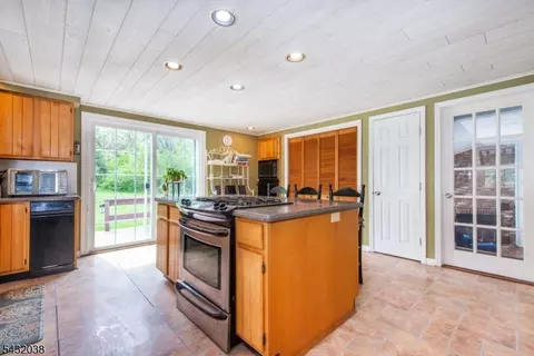 10 Cedar Wax Wing Rd, Hackettstown, NJ 07840 photo 12