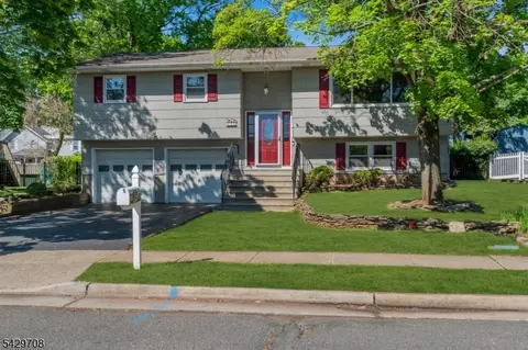 3 Wilton Ave, Middlesex, NJ 08846