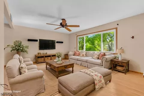 3 Wilton Ave, Middlesex, NJ 08846 photo 5