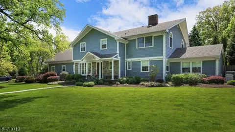 1091 Minisink Way, Westfield, NJ 07090