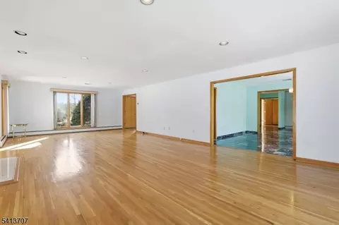 Living - 32 Sylvan Dr, Pine Brook, NJ 07058 photo 7 of 11
