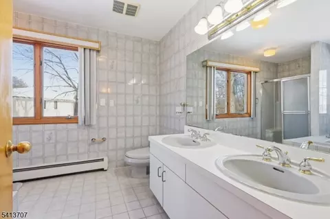 Bath - 32 Sylvan Dr, Pine Brook, NJ 07058 photo 4 of 6