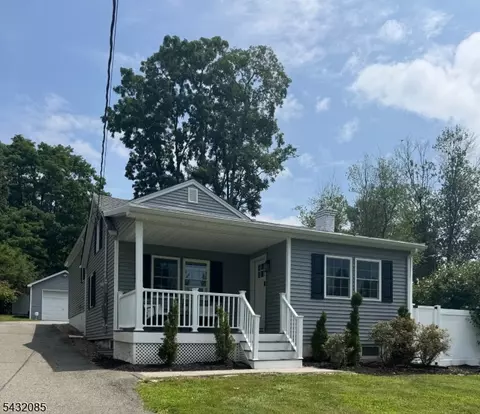 118 Parsippany Rd, Whippany, NJ 07981