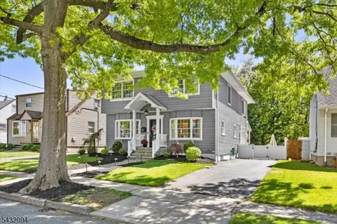 347 W Passaic Ave, Rutherford, NJ 07070