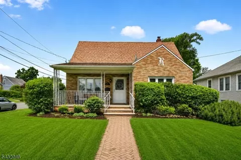 21 5th Ave, Linden, NJ 07036