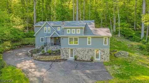 26 Woodland Rd, Morristown, NJ 07960