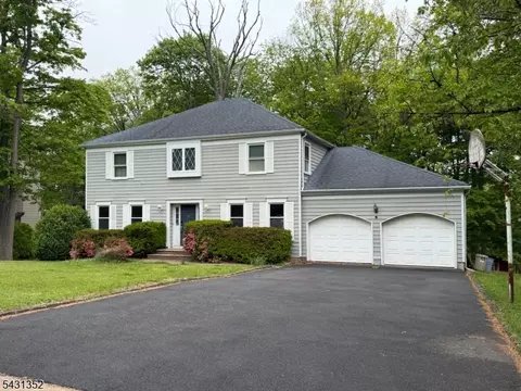 37 Highmount Ave, Warren, NJ 07059