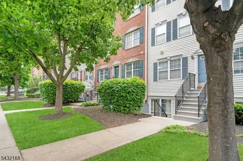 151 W Market St #1415, Newark, NJ 07103