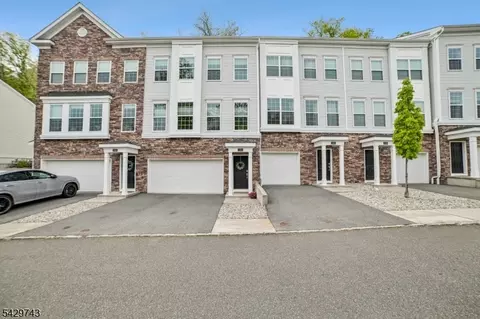 1304 Parkview Ln #1304, Rockaway, NJ 07866