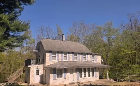 950 Mount Benevolence Rd #2, Newton, NJ 07860