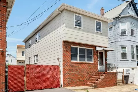 183 Devon St, Kearny, NJ 07032