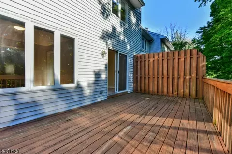 Exterior - 5 Hansen Pl, Wayne, NJ 07470 photo 7 of 7