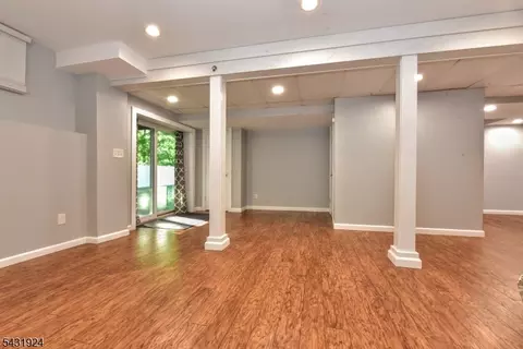 5 Hansen Pl, Wayne, NJ 07470 photo 31