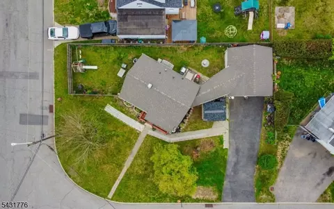 34 Decker Rd, Haskell, NJ 07420 photo 5