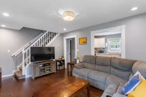 34 Decker Rd, Haskell, NJ 07420 photo 8