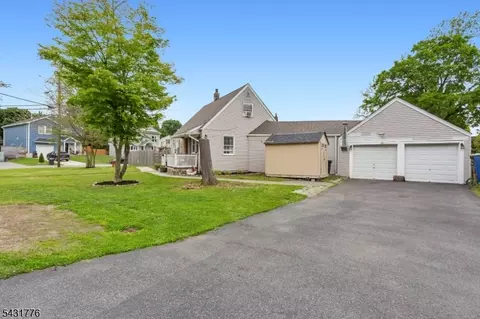 34 Decker Rd, Haskell, NJ 07420 photo 3
