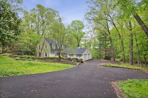14 Long Ridge Rd, Randolph, NJ 07869