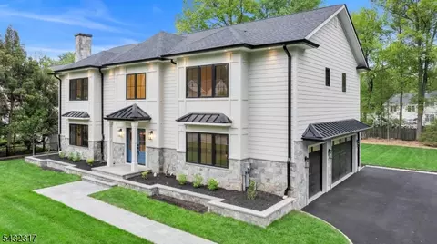 266 Brooklake Rd, Florham Park, NJ 07932
