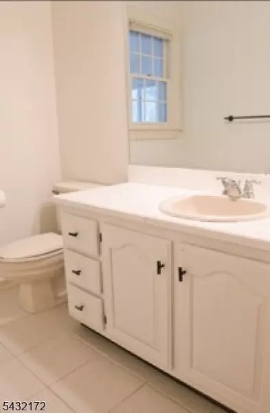 40 Rustic Trl, Flemington, NJ 08822 photo 11