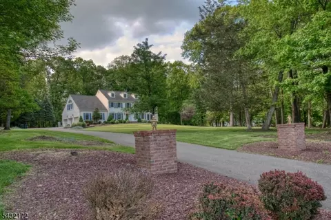 40 Rustic Trl, Flemington, NJ 08822 photo 1