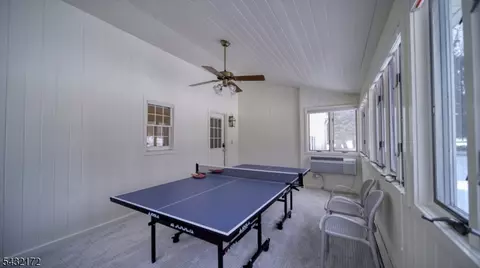 Entry Way - 40 Rustic Trl, Flemington, NJ 08822 photo 3 of 7