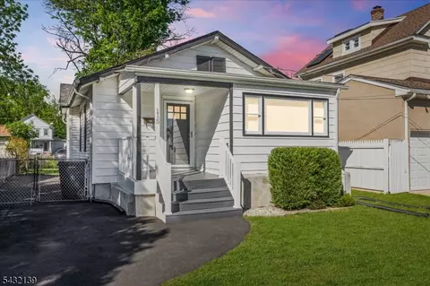 115 Carlisle Ter, Plainfield, NJ 07062