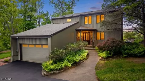 117 Old Clinton Rd, Flemington, NJ 08822