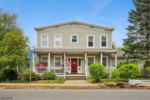 714 Main St, Little Falls Twp, NJ 07424
