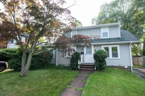 35 3 Rd Ave, Little Falls Twp, NJ 07424
